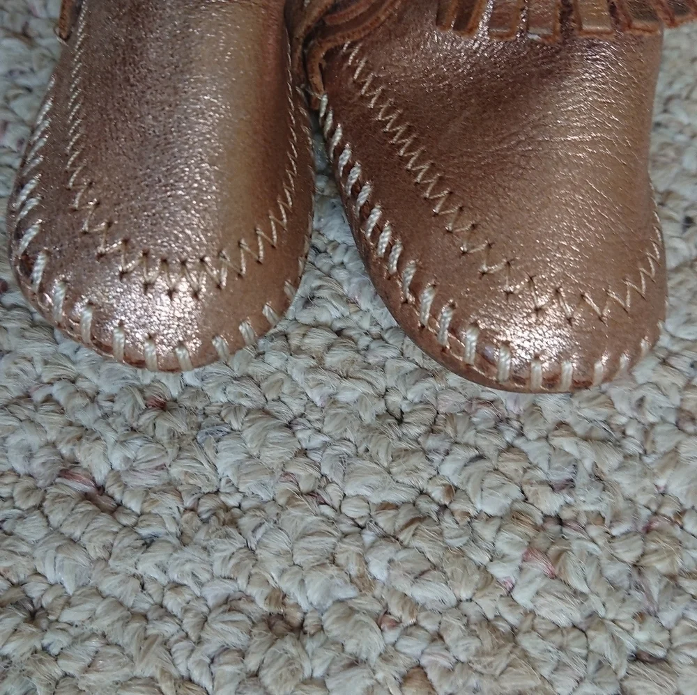 Minnetonka infant alex